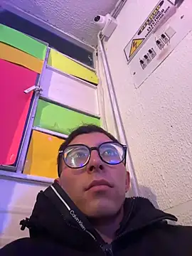 LeonBlazze online show from 04.19.26