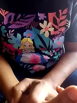 Snapshot of show8877 chatting on 03.17.26 show8877 online show from 03.17.26