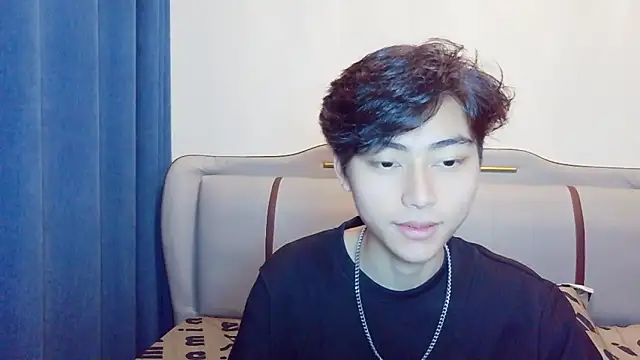 Snapshot of XX-XIUXIU chatting on 03.18.26 XX-XIUXIU online show from 03.18.26