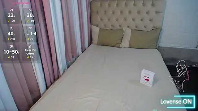 Snapshot of fuckmylollipop chatting on 06.23.26 fuckmylollipop online show from 06.23.26