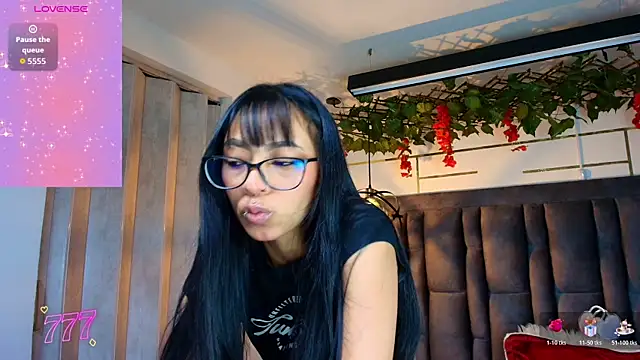 BONIE WILLS online show from 04.20.26