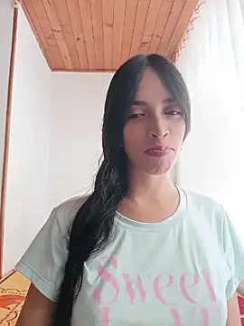 DolceLucie online show from 03.24.26