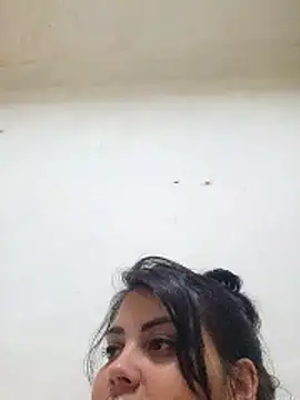 HotCubaLinda online show from 03.29.26