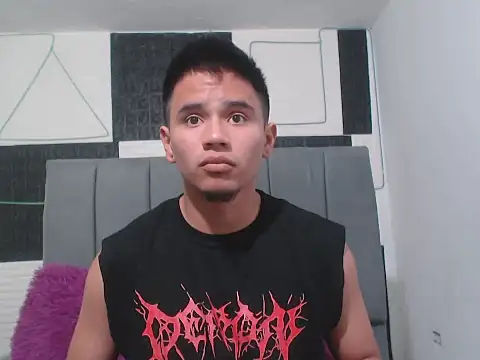 adonis latin 19 online show from 04.17.26