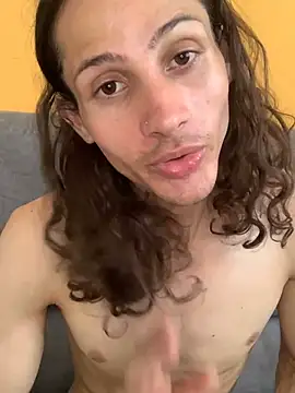 Snapshot of FelipeLipe18 chatting on 03.23.26 FelipeLipe18 online show from 03.23.26