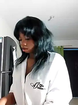 HannaMayers  online show from 04.11.26