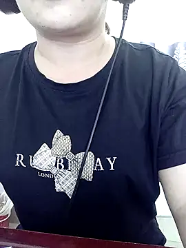 Mii MiiI online show from 04.06.26