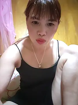 Snapshot of Reeoo-93 chatting on 07.04.26 Reeoo-93 online show from 07.04.26