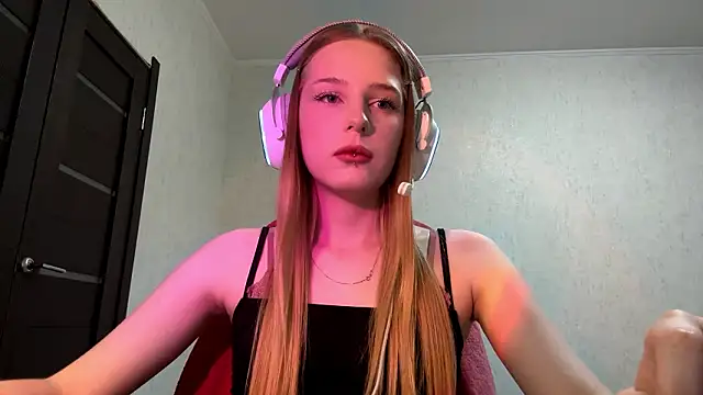 hikkiii online show from 03.23.26