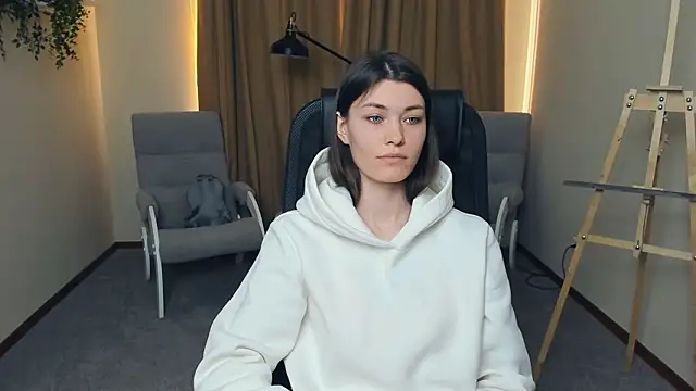 Snapshot of JulissaLipoma chatting on 03.20.26 JulissaLipoma online show from 03.20.26