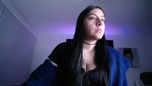 Melannyy V online show from 04.21.26