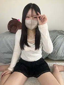 Snapshot of MOMO_chan_0412 chatting on 03.24.26 MOMO chan 0412 online show from 03.24.26