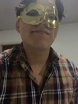 jovenguapo31 online show from 03.18.26