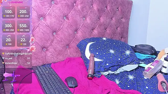 Snapshot of liana_hot_ chatting on 05.31.26 liana hot online show from 05.31.26