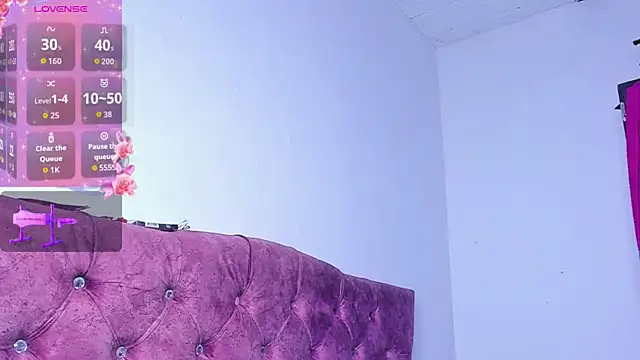 Snapshot of liana_hot_ chatting on 06.24.26 liana hot online show from 06.24.26