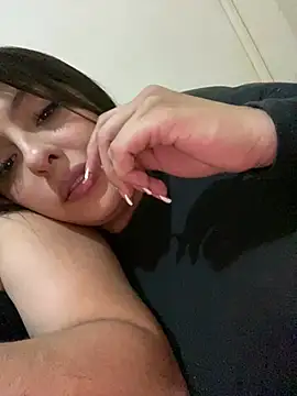Snapshot of emiiross chatting on 07.01.26 emiiross online show from 07.01.26