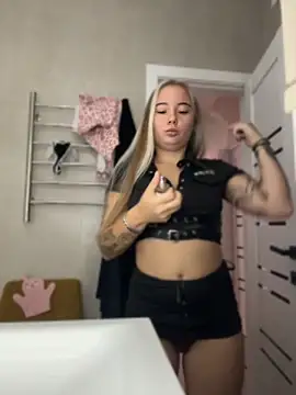 Snapshot of Mrs_Lust chatting on 05.08.26 Mrs Lust online show from 05.08.26