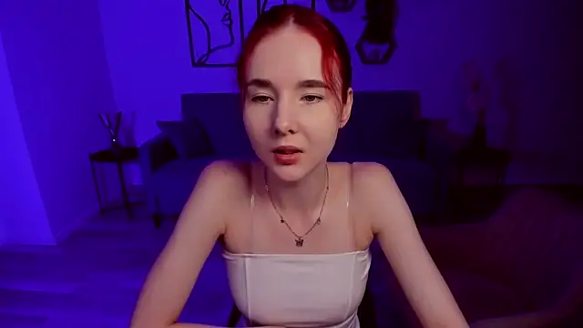 Snapshot of MarilynFire chatting on 06.19.26 MarilynFire online show from 06.19.26