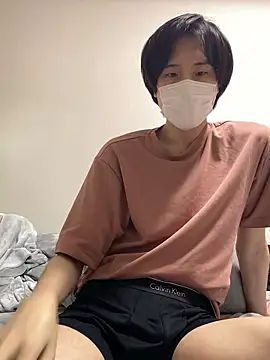 Snapshot of youta200 chatting on 07.12.26 youta200 online show from 07.12.26
