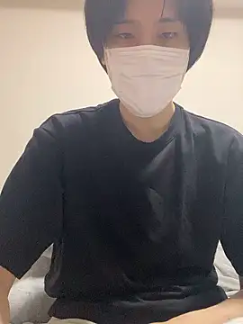 Snapshot of youta200 chatting on 07.13.26 youta200 online show from 07.13.26