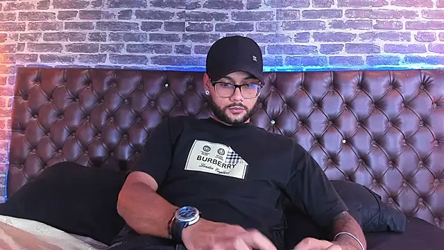 KyleJoss30 online show from 04.24.26