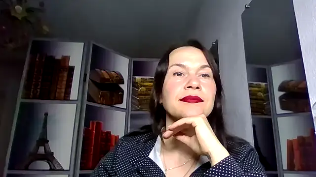 Selena Moo online show from 03.22.26