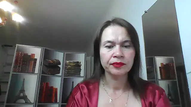 Snapshot of Selena_Moo chatting on 07.18.26 Selena Moo online show from 07.18.26