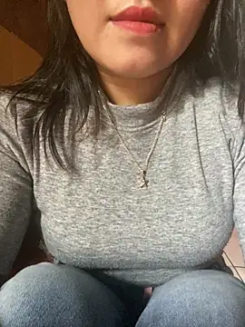 Annaxyz online show from 03.22.26