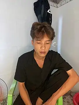 Snapshot of Nguyencuong1999 chatting on 05.31.26 Nguyencuong1999 online show from 05.31.26