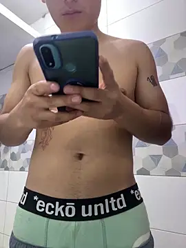 Snapshot of Piero_1369 chatting on 03.25.26 Piero 1369 online show from 03.25.26