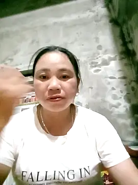 Snapshot of TIA-TIA20 chatting on 03.29.26 TIA-TIA20 online show from 03.29.26