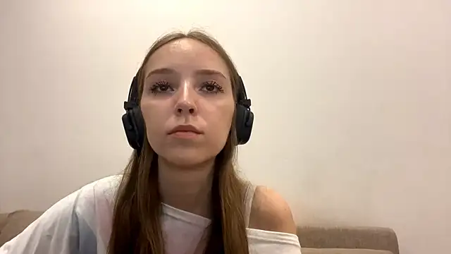 Snapshot of TanjaBrounson chatting on 03.20.26 TanjaBrounson online show from 03.20.26