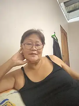 Snapshot of Sunflower1956 chatting on 06.27.26 Sunflower1956 online show from 06.27.26