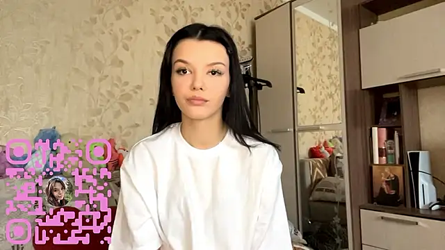 VeliaHypolite online show from 03.26.26