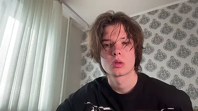 Snapshot of tomasdickpick chatting on 05.31.26 tomasdickpick online show from 05.31.26