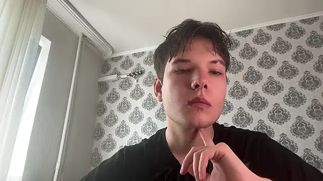 Snapshot of tomasdickpick chatting on 06.25.26 tomasdickpick online show from 06.25.26