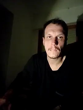 Snapshot of Bladeural chatting on 03.31.26 Bladeural online show from 03.31.26