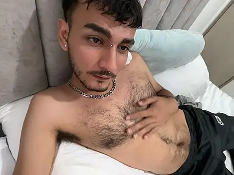 Snapshot of Velvet_man chatting on 03.27.26 Velvet man online show from 03.27.26