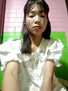 AmyLinee01 online show from 05.03.26