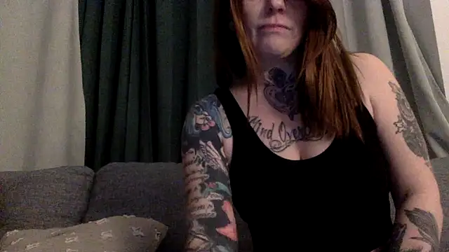 Snapshot of Slimthiccpawg chatting on 03.27.26 Slimthiccpawg online show from 03.27.26