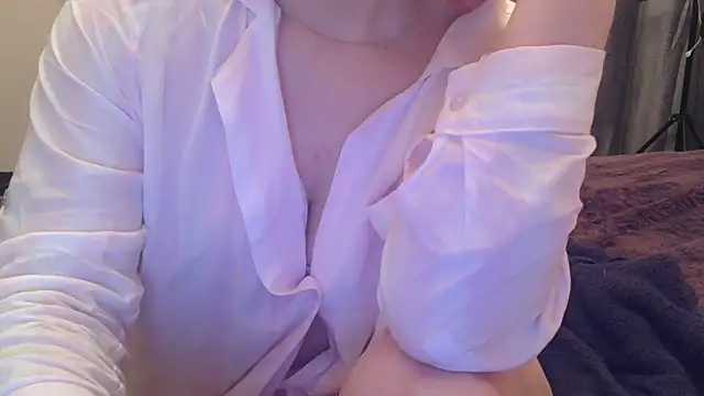 Snapshot of mery_lou20252 chatting on 04.10.26 mery lou20252 online show from 04.10.26