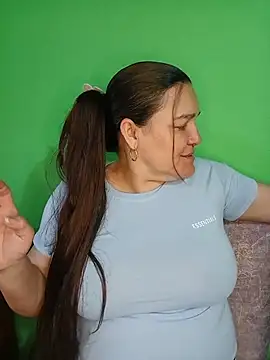 Snapshot of Zuleyka_69 chatting on 05.21.26 Zuleyka 69 online show from 05.21.26