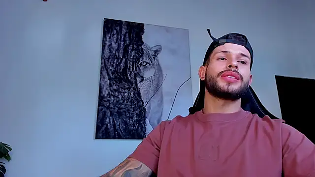 Snapshot of Santos_ramirez1 chatting on 06.21.26 Santos ramirez1 online show from 06.21.26