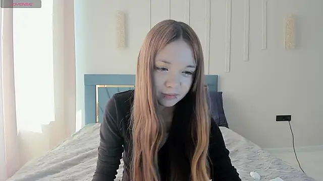Snapshot of kok0mi chatting on 04.29.26 kok0mi online show from 04.29.26