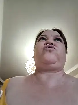 Snapshot of _Yourpussy_ chatting on 03.22.26 Yourpussy online show from 03.22.26