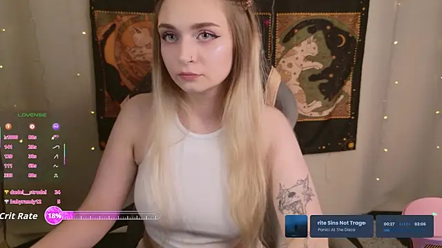 Snapshot of lucysussy chatting on 07.23.26 lucysussy online show from 07.23.26