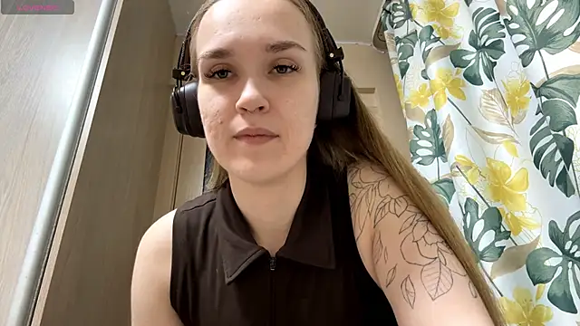 DenitaSpace online show from 04.21.26