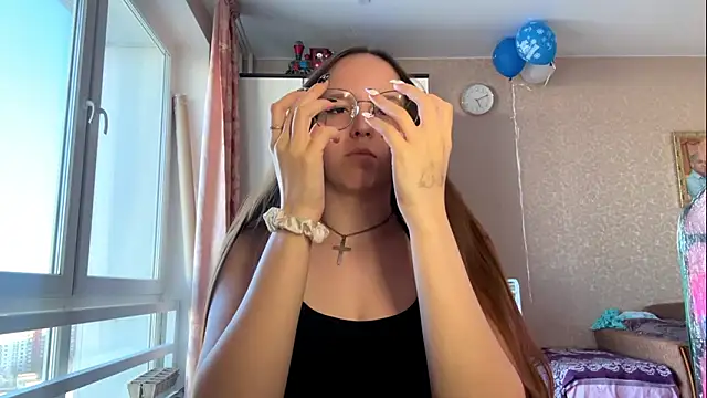 Snapshot of SpringShine chatting on 03.23.26 SpringShine online show from 03.23.26