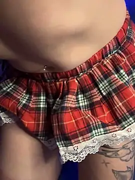 Snapshot of PolizistinKatja chatting on 03.25.26 PolizistinKatja online show from 03.25.26