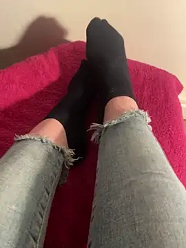 LilouPieds online show from 03.28.26